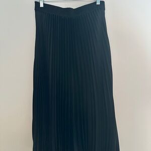 Banana Republic Classic Black A-Line Skirt